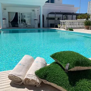White House Luxury Hospitality Gasthof Olbia
